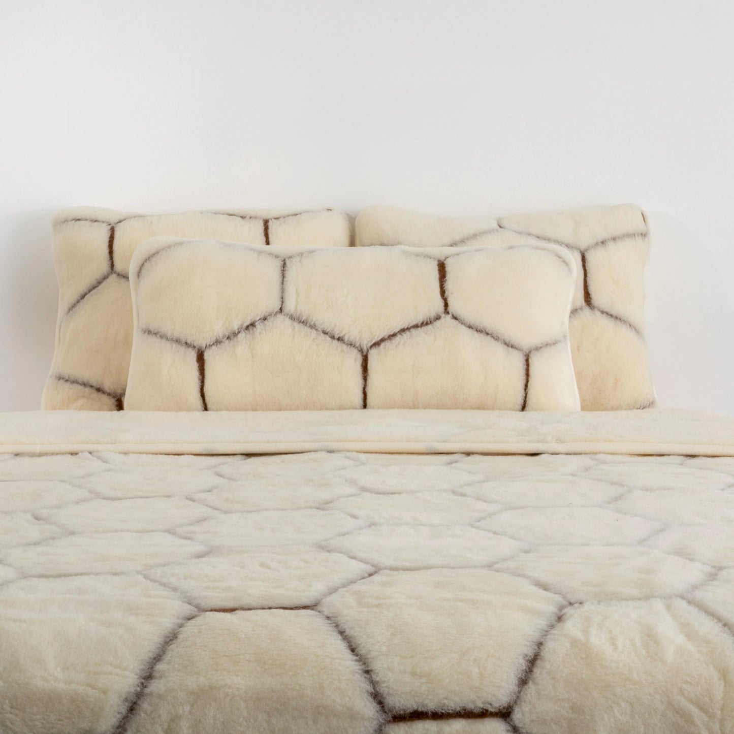 Cashmere Wool Quilt - Natural Hex 140 x 200cm - Oakavia