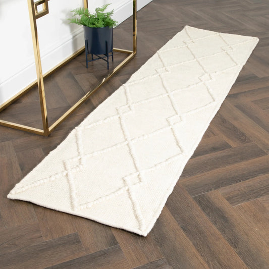 Cream Diamond Pattern Runner Wool Rug - 60 x 230cm - Oakavia