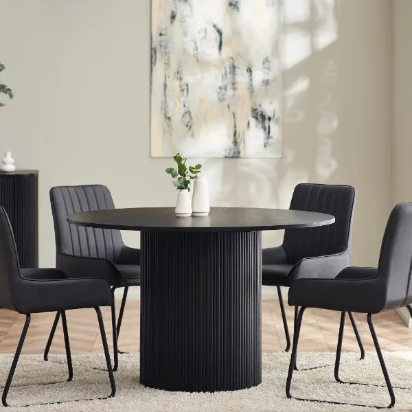 Louis-Black-Fluted-Round-Dining-Table-Roomset