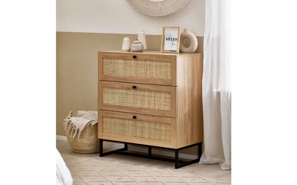 Padstow 3 Drawer Chest - Oak Julian Bowen