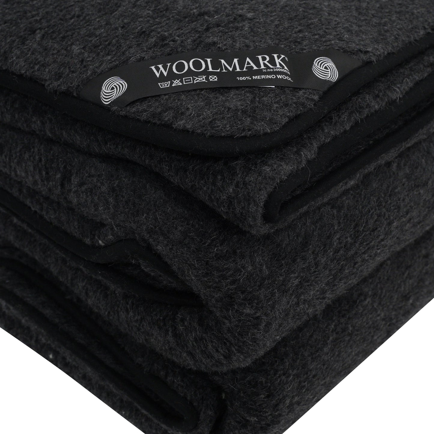 Merino Wool Quilt - Black 240 x 200cm - Oakavia