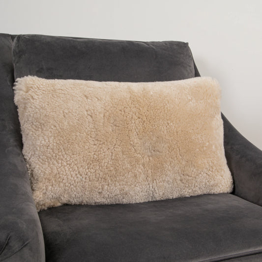 Beige Short Pile Sheepskin Cushion 30 x 50cm - Oakavia