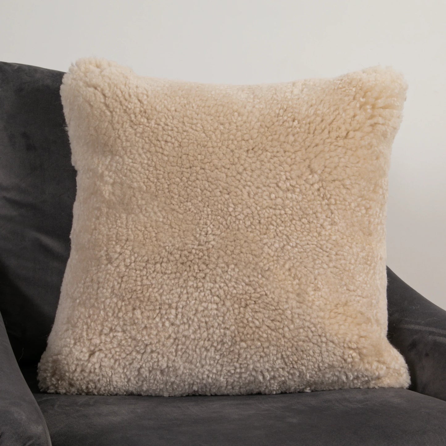 Beige Short Pile Sheepskin Cushion 45 x 45cm - Oakavia