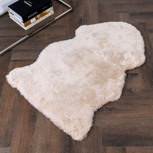 Beige Short Pile Sheepskin Rug - Oakavia