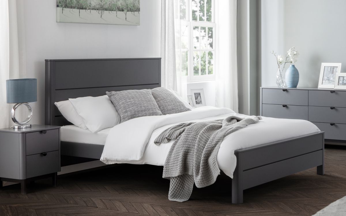 Chloe 135cm Double Bed Julian Bowen