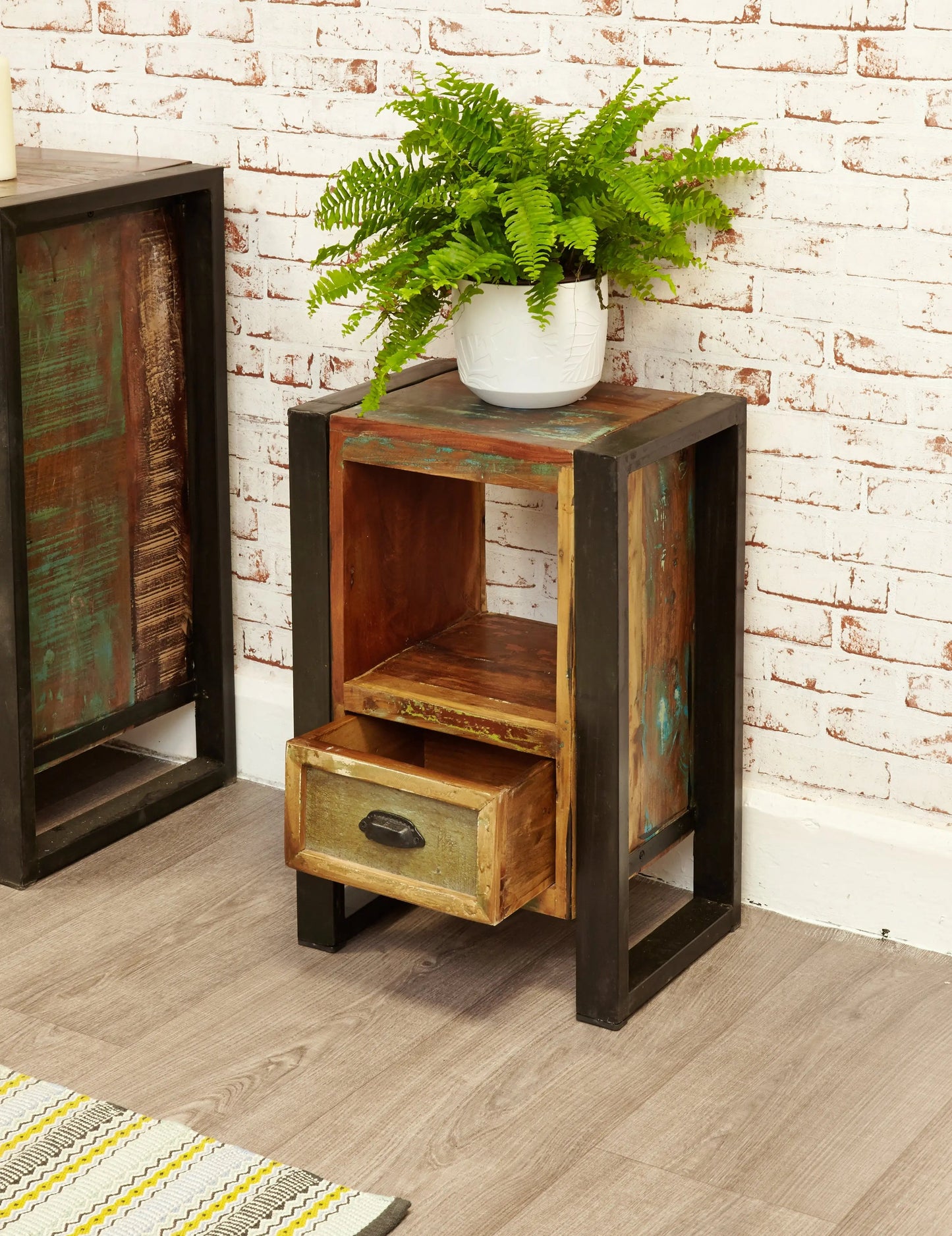 Wood Furniture UK - Shop Urban Chic Lamp Table / Bedside Cabinet - Oakavia